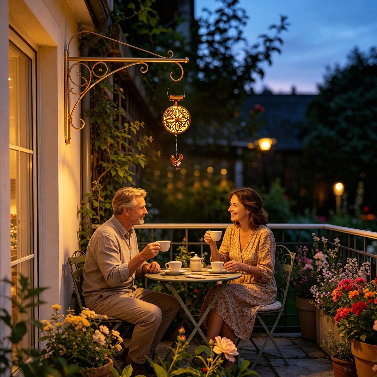 ソーラー屋外吊り下げペンダントライト鉄風鈴フラワーランプ防水 - Outdoor Lighting Pendant のレビューと価格