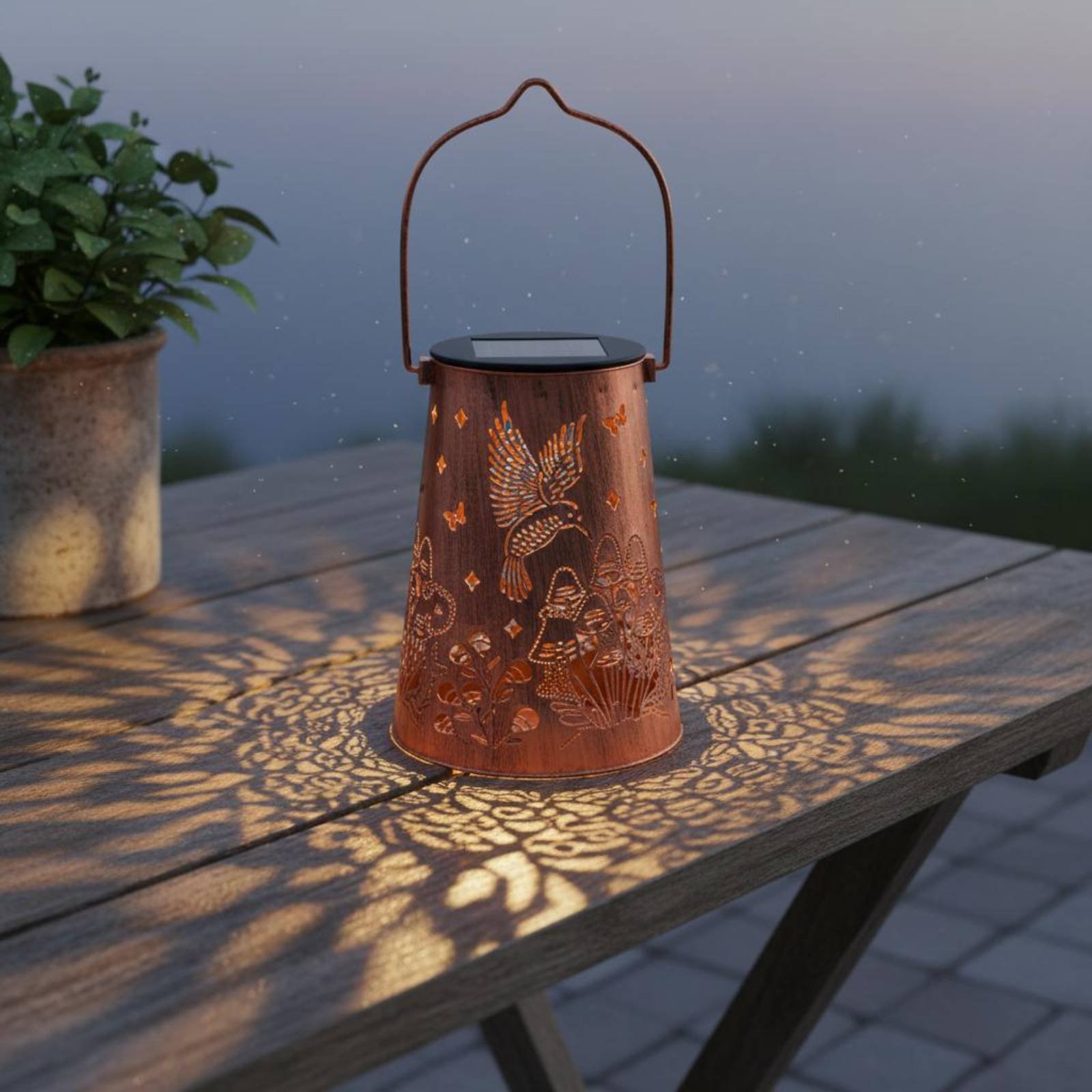 花柄ガーデンランタンパターンガーデン照明器具自動オン/オフ錬 - Outdoor Lighting Battery のレビューと価格