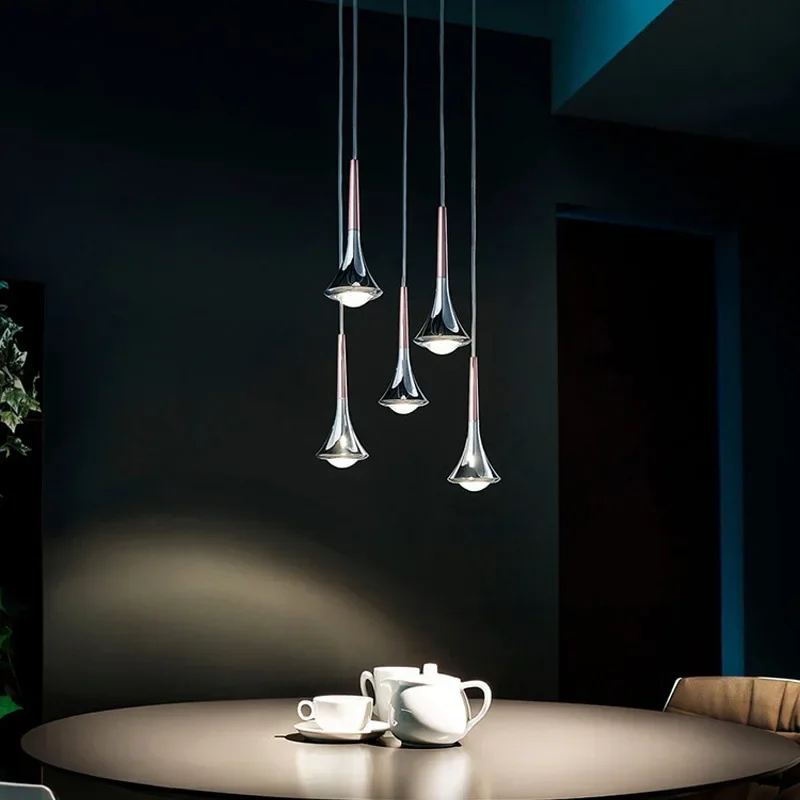 モダンなデザイン,アールデコ調のデザイン,装飾的なインテリア - Outdoor Lighting Pendant のレビューと価格