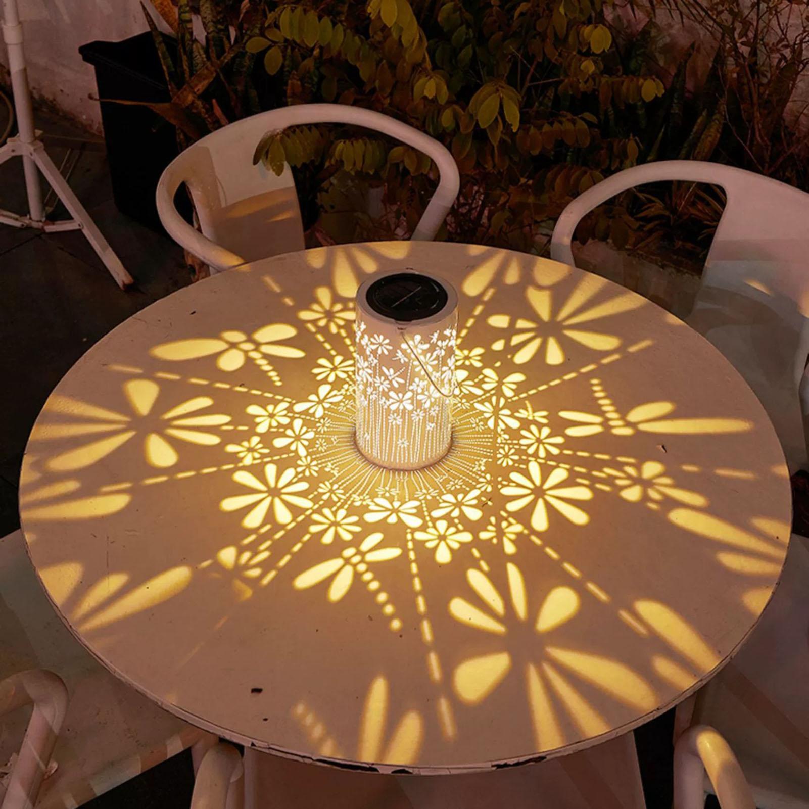 ソーラーランタン装飾的なカラフルな金属製フラワーライトソーラ - Outdoor Lighting Pathway のレビューと価格