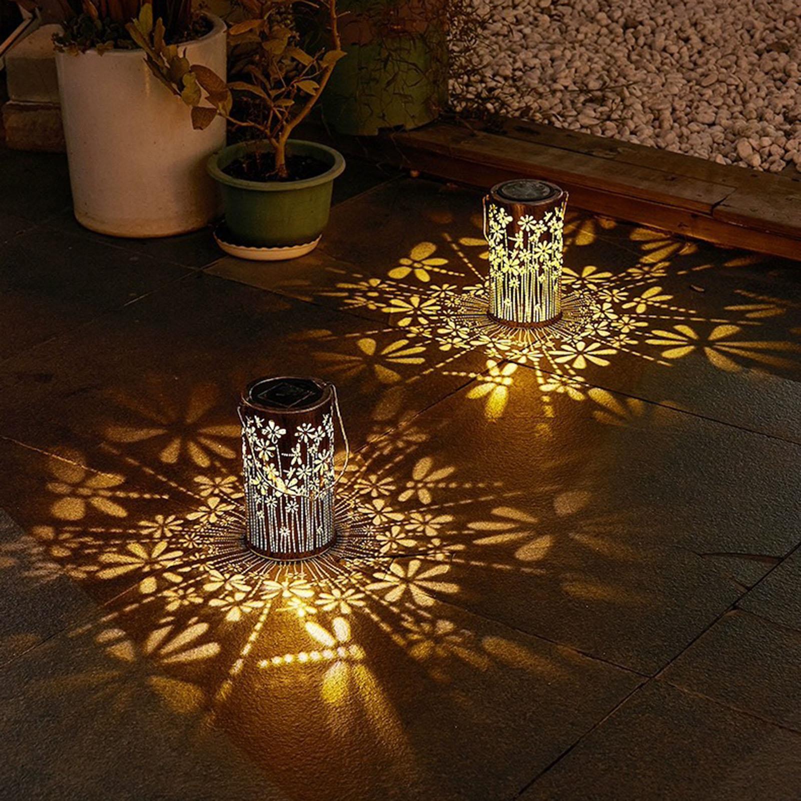 ソーラーランタン カラフルな金属製フラワーランプ ソーラーラ - Outdoor Lighting Pathway のレビューと価格