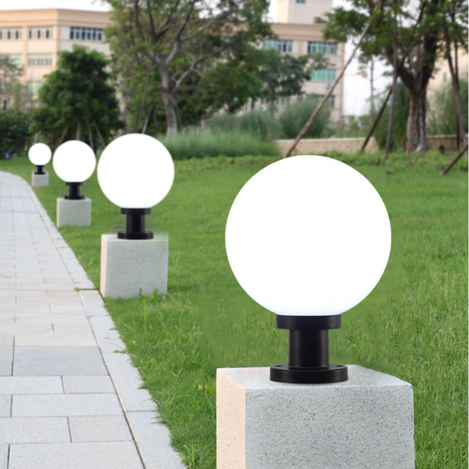 夕暮れから夜明けまで使える屋外照明ランプ 球形ソーラーポスト - Outdoor Lighting Pathway のレビューと価格